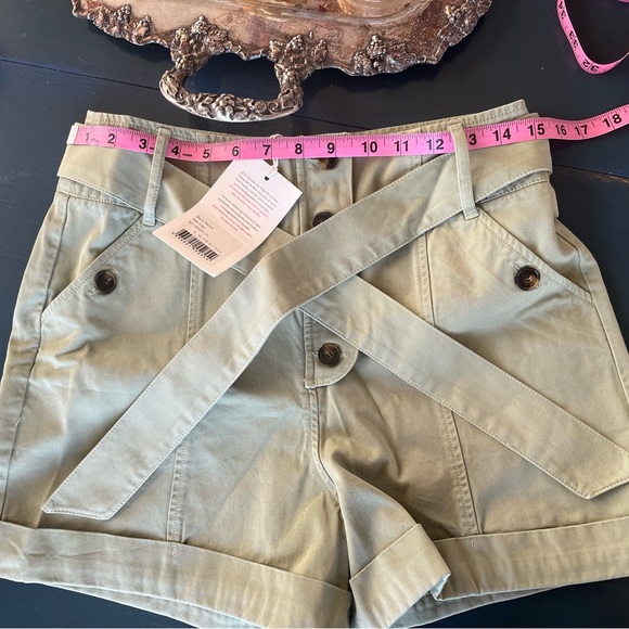 NWT Sezane Short Marcus Kaki Clair Size 38 - US 6 - Picture 7 of 7